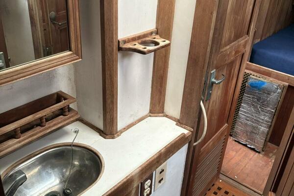 Dauntless 43ft Tanton Yacht For Sale