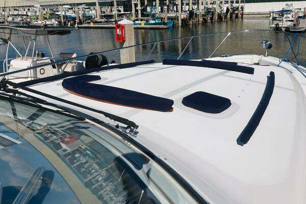 Chris-Craft  Yacht For Sale