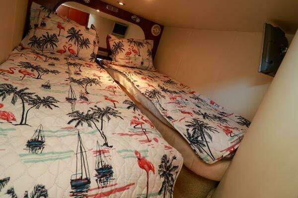 Chris-Craft  Yacht For Sale