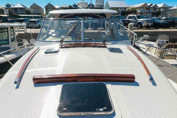 Chris-Craft  Yacht For Sale