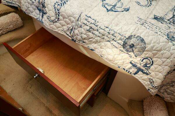 Chris-Craft  Yacht For Sale