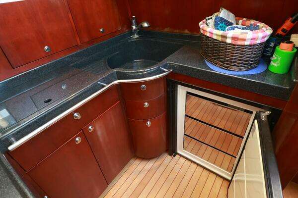 Chris-Craft  Yacht For Sale