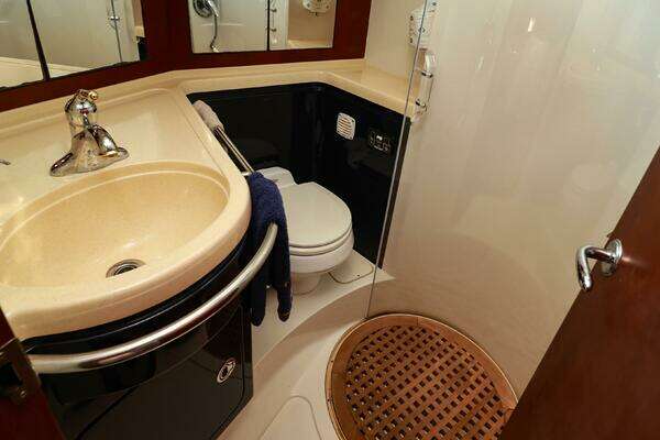 Chris-Craft  Yacht For Sale