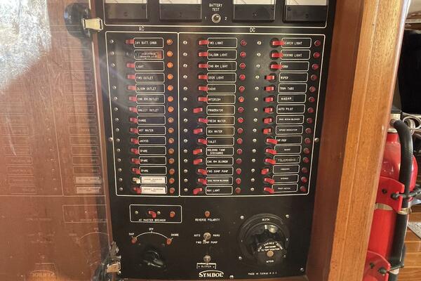 Hasta La Vista 48ft Symbol Yacht For Sale