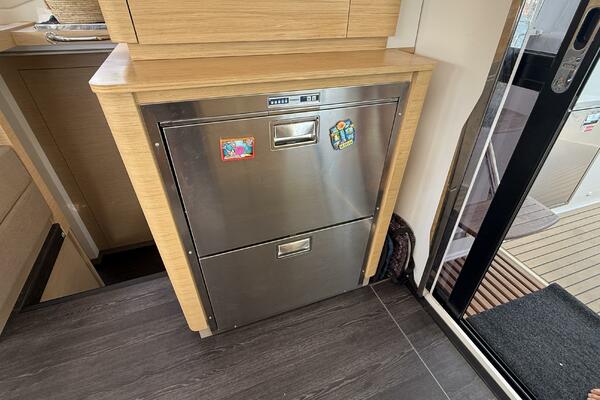 Mpola Mpola  41ft Fountaine Pajot Yacht For Sale