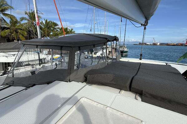 Mpola Mpola  41ft Fountaine Pajot Yacht For Sale