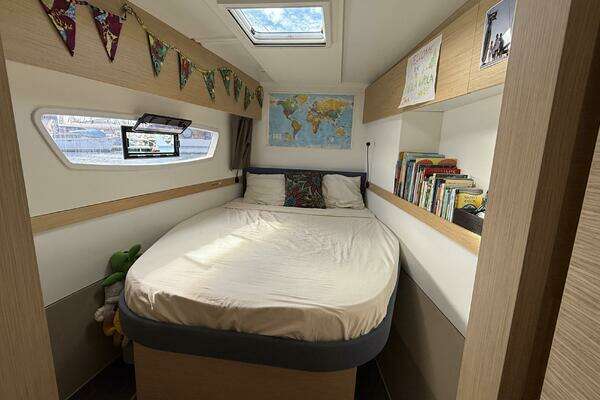 Fountaine Pajot Astrea 42 Yacht For Sale