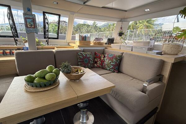 Mpola Mpola  41ft Fountaine Pajot Yacht For Sale