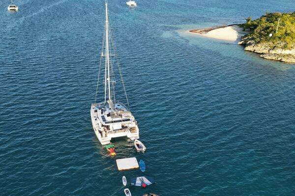 Fountaine Pajot Astrea 42 Yacht For Sale