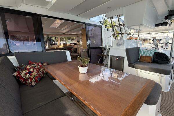 Mpola Mpola  41ft Fountaine Pajot Yacht For Sale