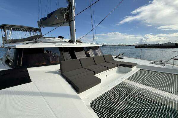 Fountaine Pajot Astrea 42 Yacht For Sale