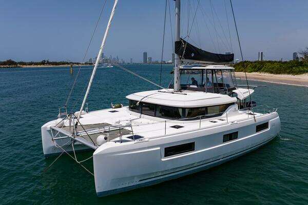 Lagoon 46 Yacht For Sale