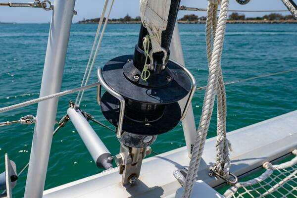 Lagoon 46 Yacht For Sale