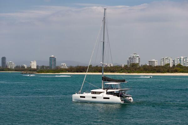Lagoon 46 45ft Lagoon Yacht For Sale