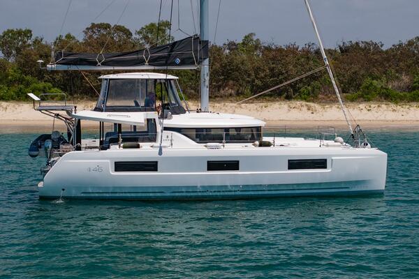 Lagoon 46 45ft Lagoon Yacht For Sale