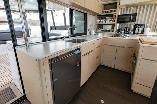 Lagoon 46 45ft Lagoon Yacht For Sale