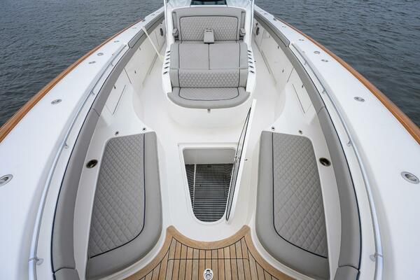 Bow and Forward Seating