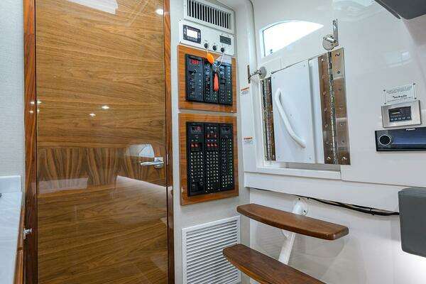 Valhalla Boatworks V-46 Yacht For Sale