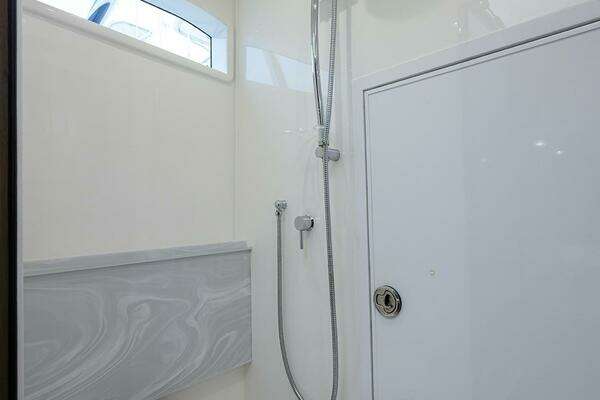 Valhalla Boatworks V-46 Yacht For Sale