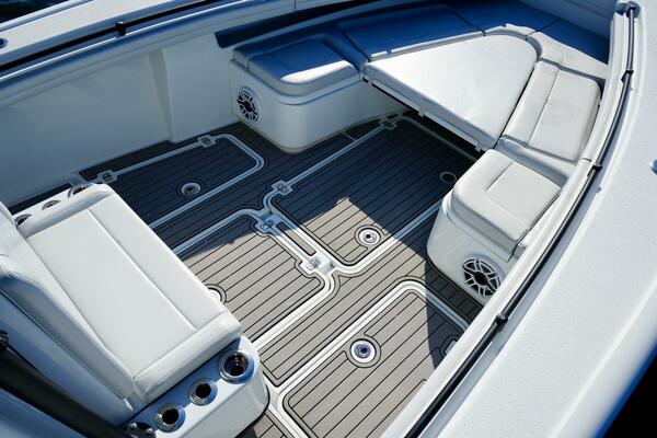 Luhn 32 32ft Yellowfin Yacht For Sale