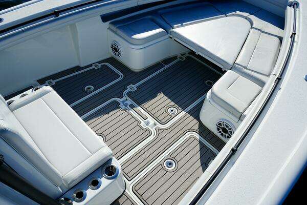 Yellowfin 32 Offshore Yacht For Sale