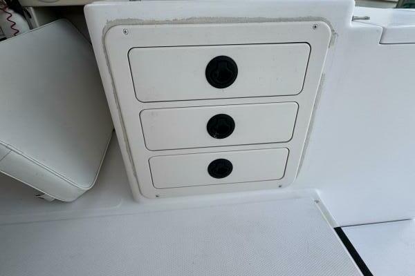 30ft Grady White Yacht For Sale