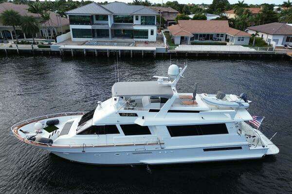 Viking Cockpit Motor Yacht Yacht For Sale