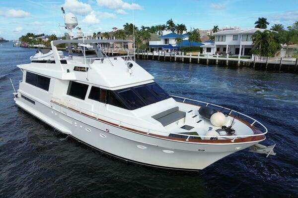 Viking Cockpit Motor Yacht Yacht For Sale
