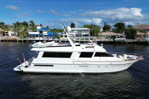 Viking Cockpit Motor Yacht Yacht For Sale