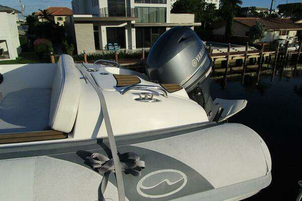 Viking Cockpit Motor Yacht Yacht For Sale