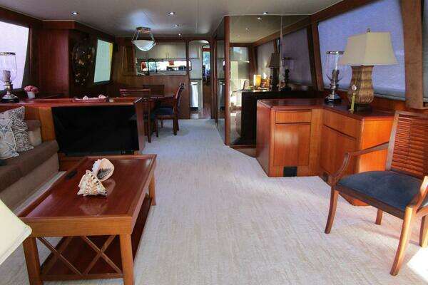Viking Cockpit Motor Yacht Yacht For Sale