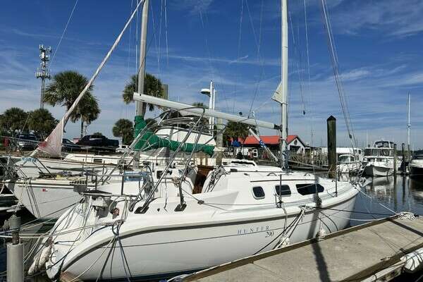 29-ft-Hunter-2000-290-Just Enough-Saint Augustine Florida United States yacht for sale