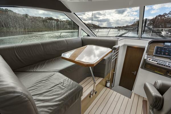 Abundance 45ft Cruisers Yachts Yacht For Sale