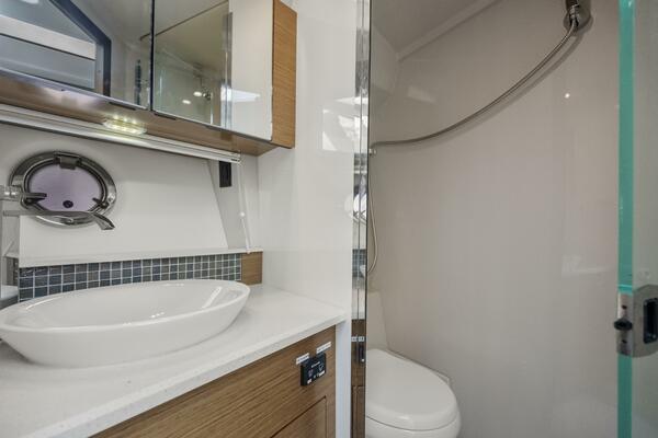 Abundance 45ft Cruisers Yachts Yacht For Sale