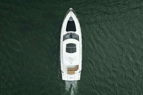 2014 Cruisers Yachts 45