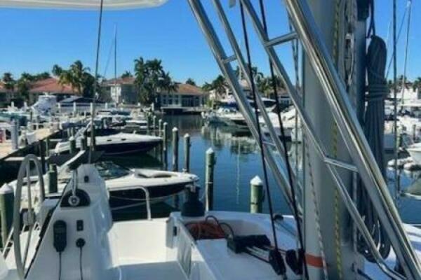 47ft Bali Yacht For Sale