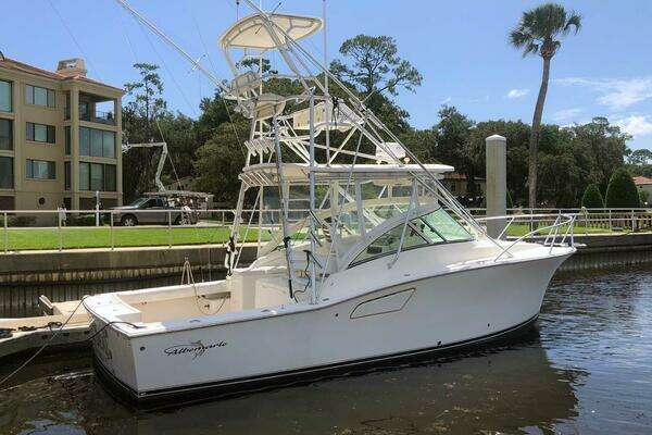 Photo of the 2005 Albemarle 310 Sport Fisherman "Big Deal"