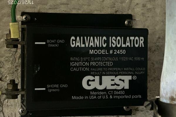 42' Grand Banks galvanic isolator