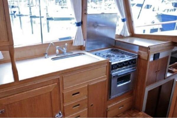 ENDEAVOR 42ft Grand Banks Yacht For Sale