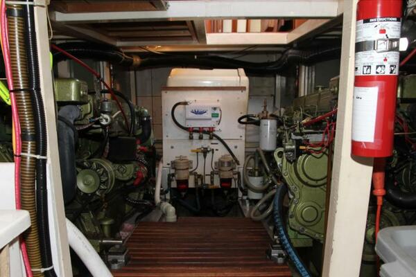 ENDEAVOR 42ft Grand Banks Yacht For Sale