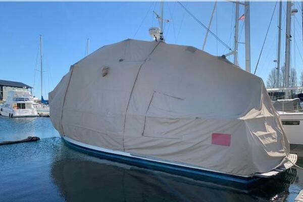ENDEAVOR 42ft Grand Banks Yacht For Sale