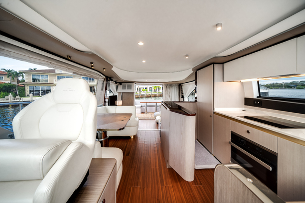 60ft Azimut Yacht For Sale