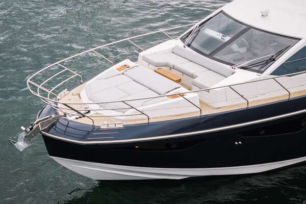 Photo of the 2022 Azimut 60 FLY