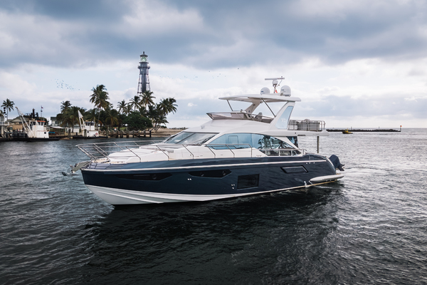 60ft Azimut Yacht For Sale