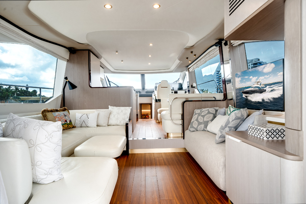 60ft Azimut Yacht For Sale