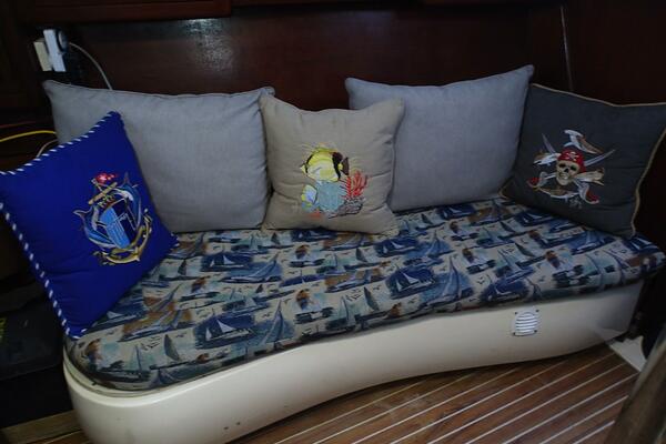 Semper Paratus 37ft Hunter Yacht For Sale