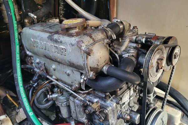 Semper Paratus 37ft Hunter Yacht For Sale