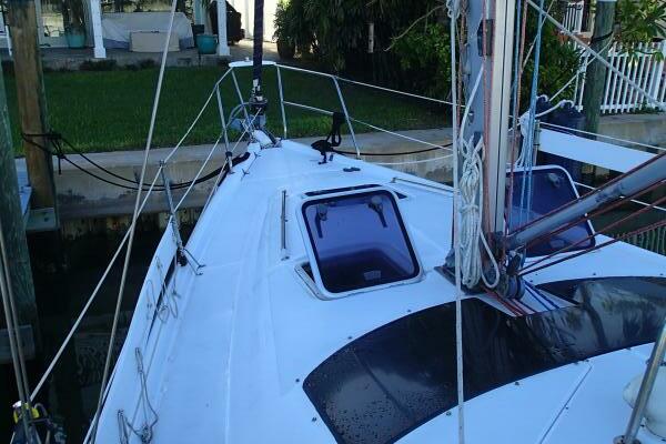 Semper Paratus 37ft Hunter Yacht For Sale