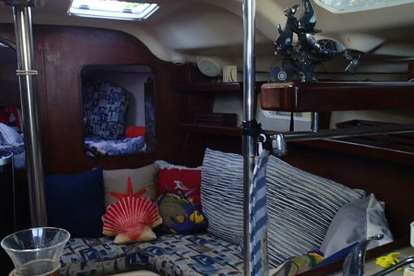 Semper Paratus 37ft Hunter Yacht For Sale