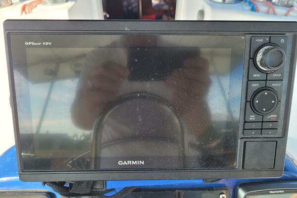 Carpe Vinum 37ft Hunter Yacht For Sale